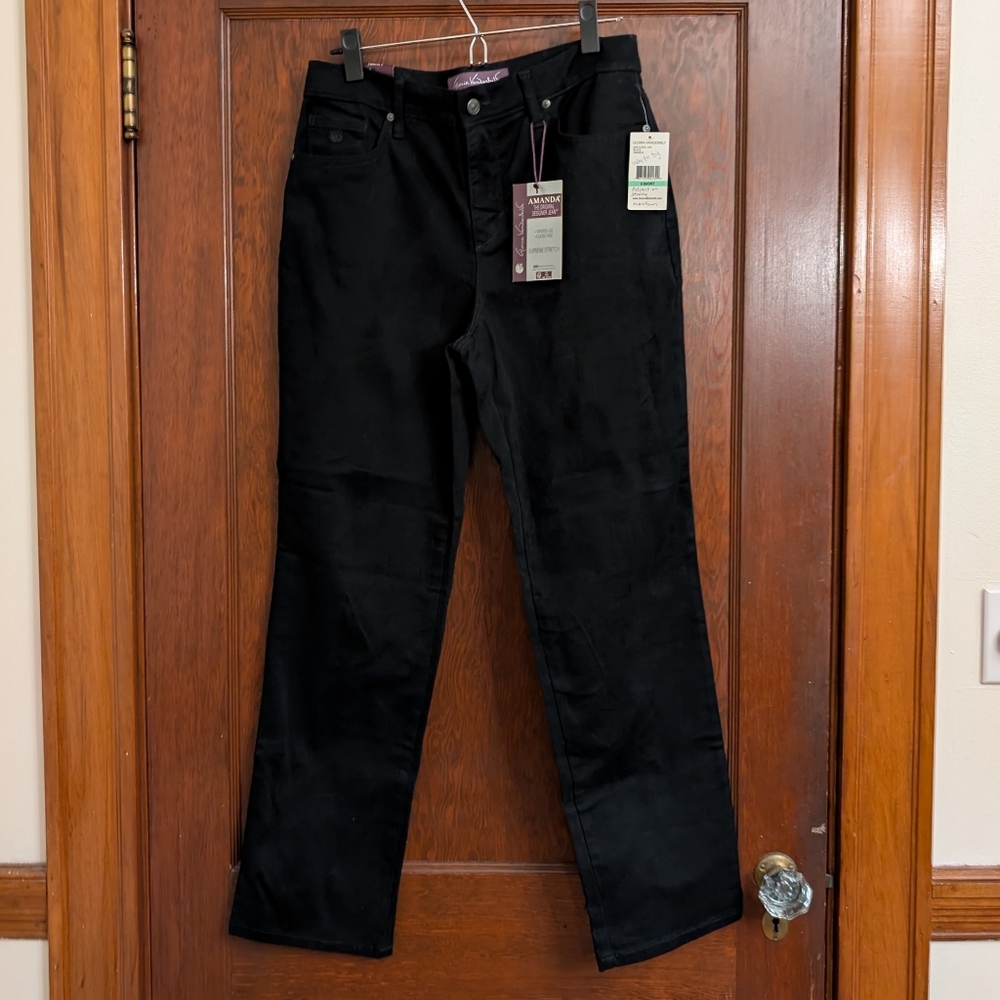 NWT! Gloria Vanderbilt "Amanda" Jeans
